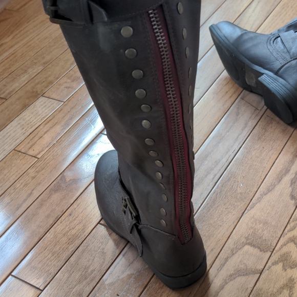 Wide leg tall boots - Picture 3 of 3